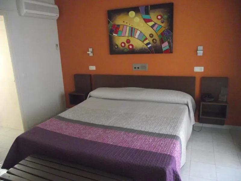 Ampuria Inn Empuriabrava Hotel