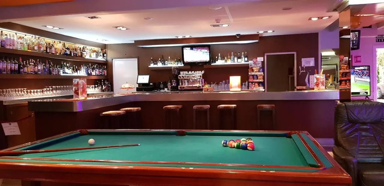 Ampuria Inn Empuriabrava Hotel